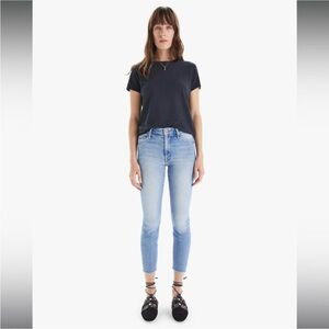 Mother High Waisted Looker Ankle Fray Jeans. Au Revoir. Size 24.